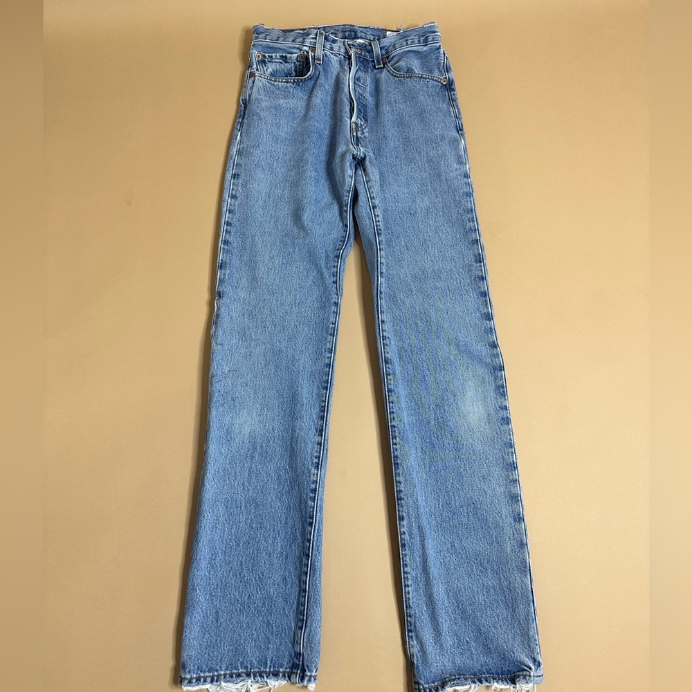 28" x 33" Vintage Levis 501s